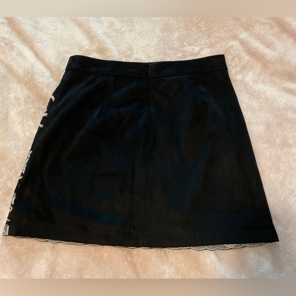 Forever 21 Black Embroidered Skirt - Picture 3 of 3